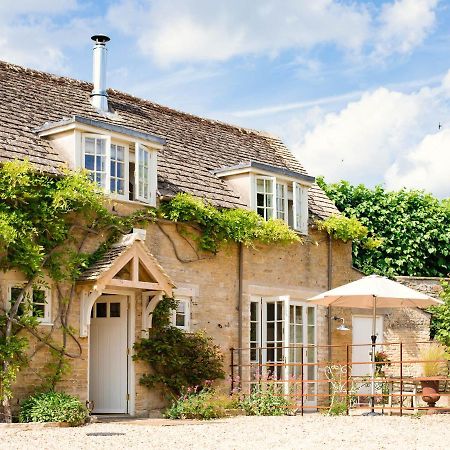 Apple Store Cottage Чарлбери Экстерьер фото