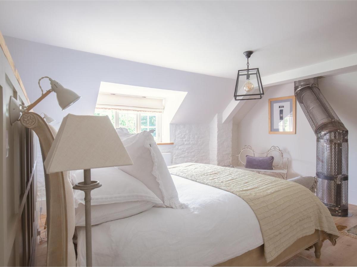 Apple Store Cottage Чарлбери Экстерьер фото